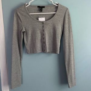 Cropped grey long sleeve